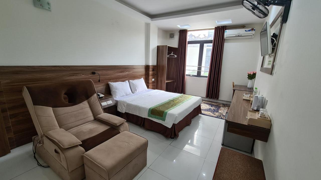 Thanh Hang Hotel Near Emerald My Dinh Hanoi Exteriör bild