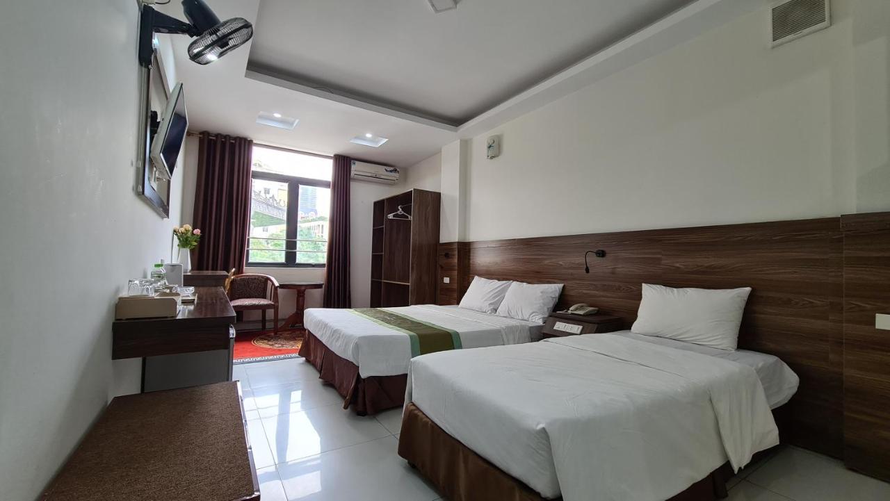 Thanh Hang Hotel Near Emerald My Dinh Hanoi Exteriör bild