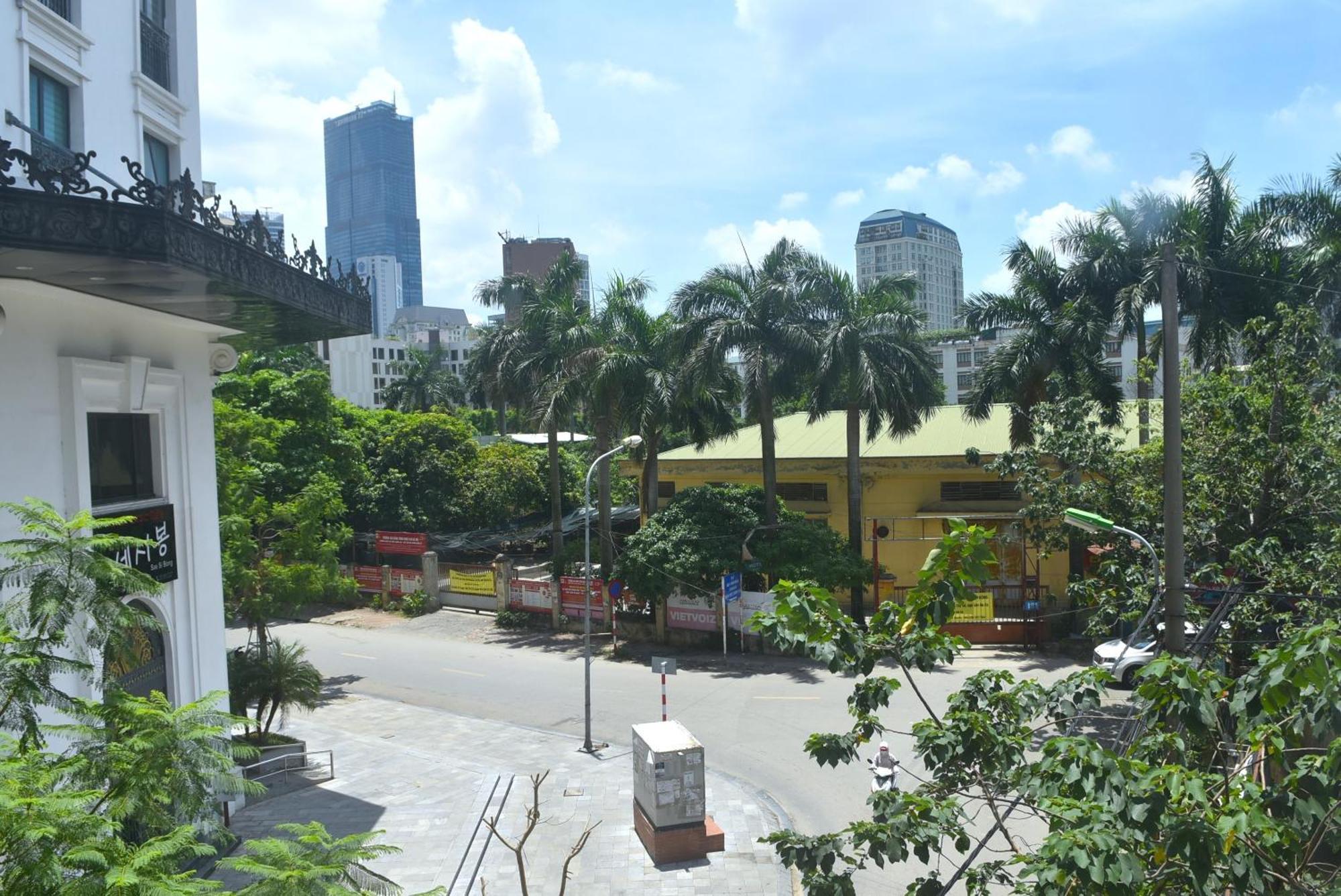 Thanh Hang Hotel Near Emerald My Dinh Hanoi Exteriör bild